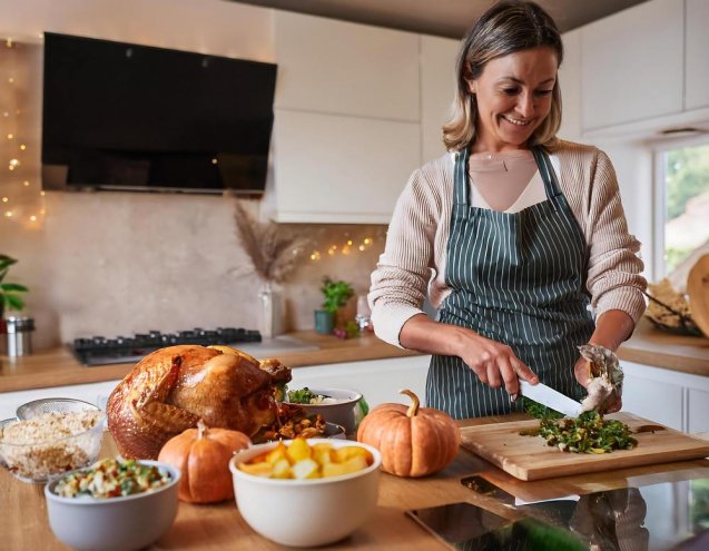 How Cooking at Home Can Help You Lose Weight